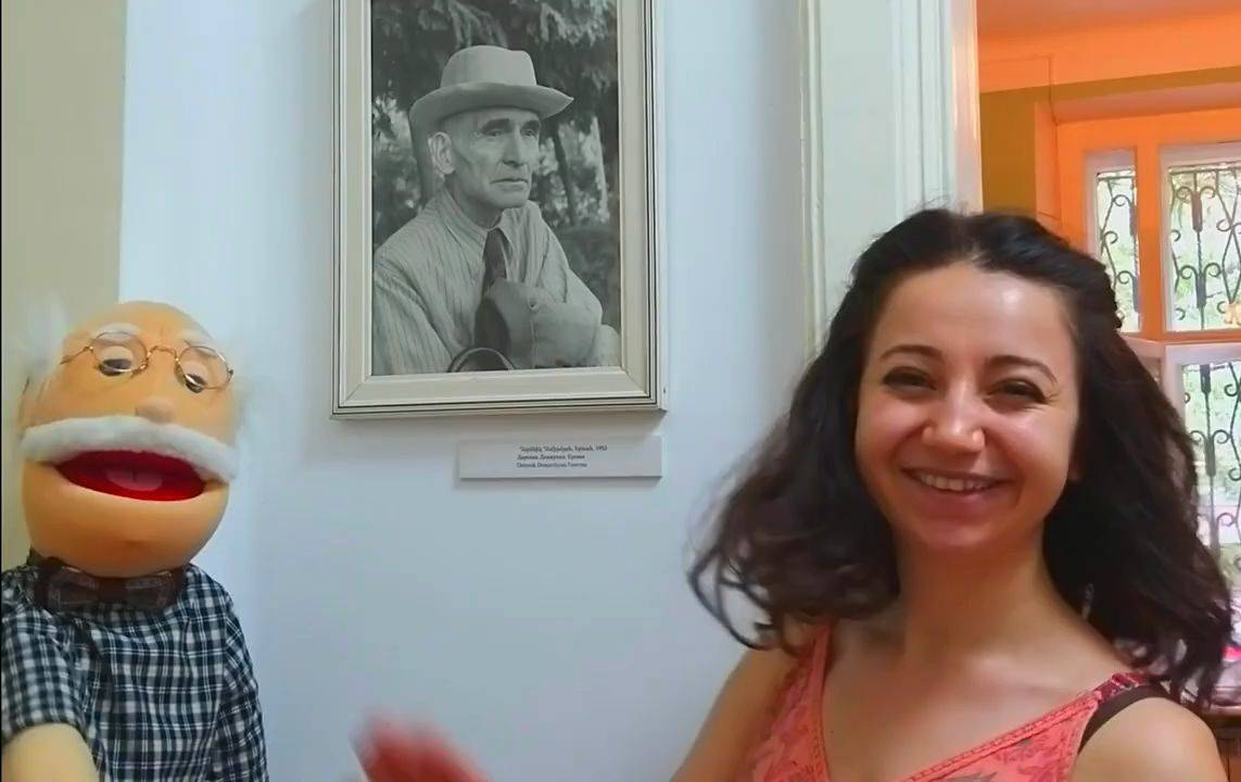«Հեքիաթի աչքերով» – Դերենիկ Դեմիրճյան
